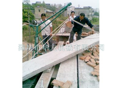 點(diǎn)擊查看詳細(xì)信息<br>標(biāo)題：濰坊華友機(jī)械建筑小吊機(jī) 閱讀次數(shù)：5034
