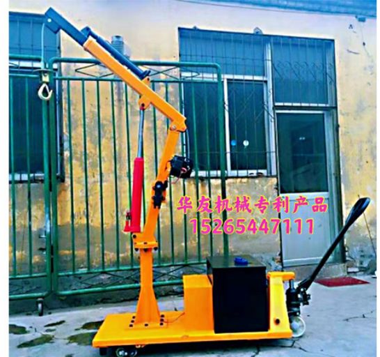 點擊查看詳細(xì)信息<br>標(biāo)題：裝車卸貨用小吊機 閱讀次數(shù)：2136